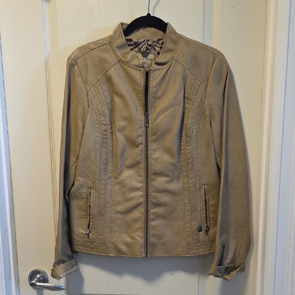 Women's Tan Jacket